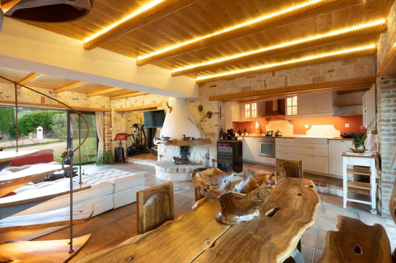 Kompítsion Villa Madera By Corfuescapes מראה חיצוני תמונה