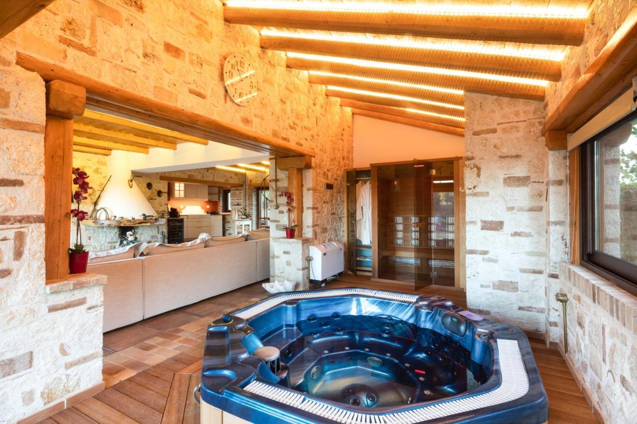 Kompítsion Villa Madera By Corfuescapes מראה חיצוני תמונה